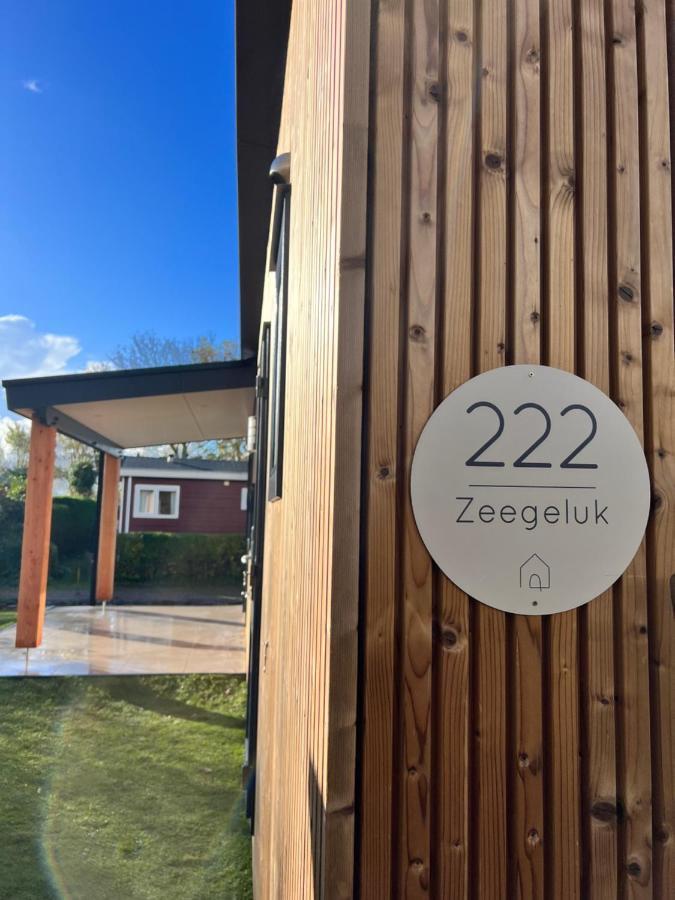 Vakantiehuisje Zeegeluk Vlakbij De Kust Sint Maartensvlotbrug Exterior photo