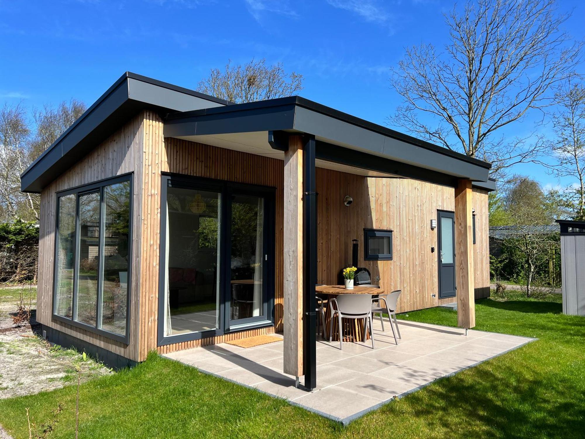 Vakantiehuisje Zeegeluk Vlakbij De Kust Sint Maartensvlotbrug Exterior photo